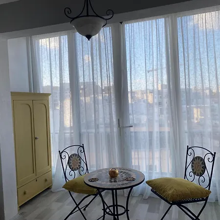 Sweet Gazde/Camere de închiriat